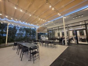 รับติดตั้งผ้าใบหลังคาเลื่อนสไลด์ลำลูกกา